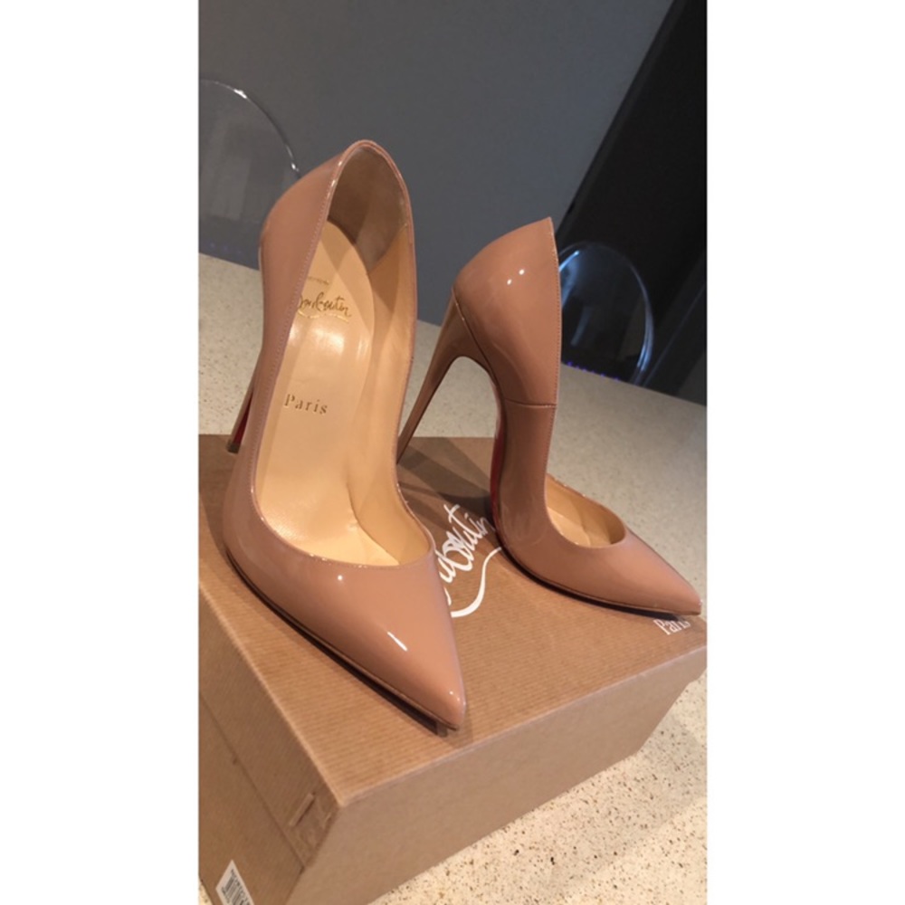 Christian Louboutin So Kate Nude Heels